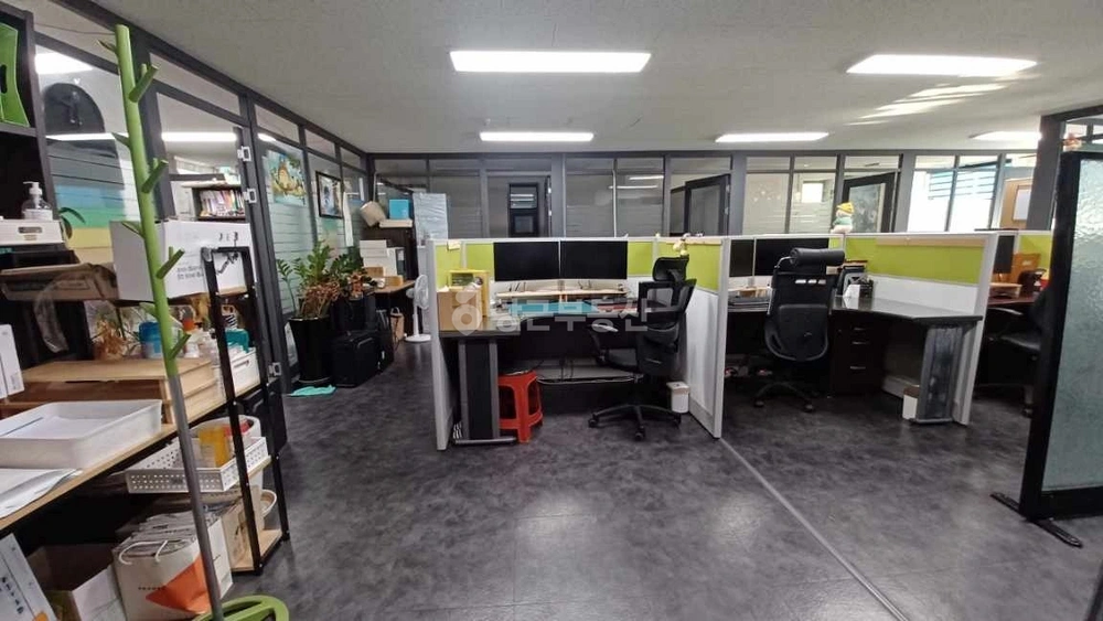 경기도 수원시 영통구 영통동 상가 사진 1