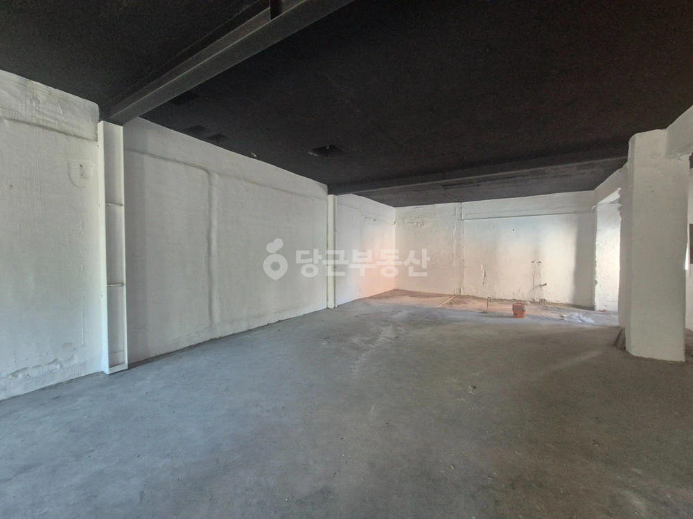 경기도 수원시 팔달구 매산로1가 상가 사진 1