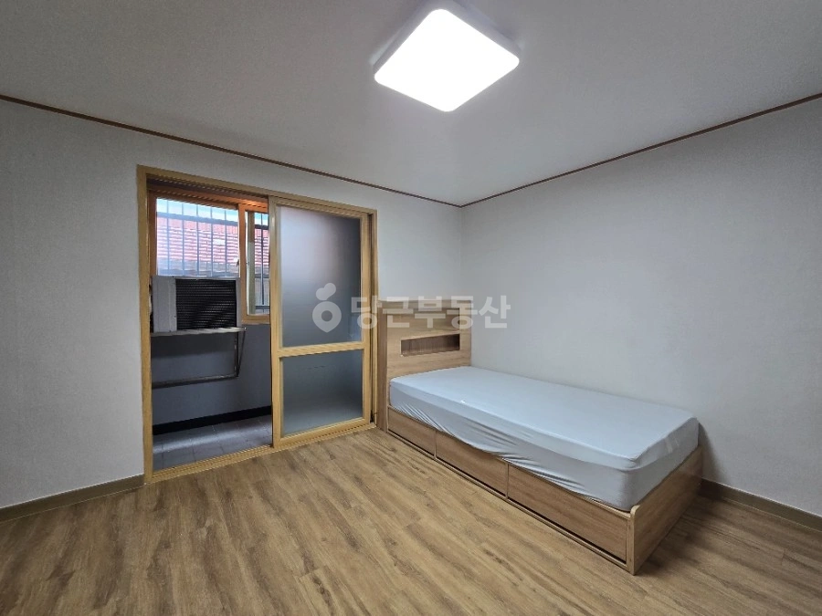 대전광역시 서구 갈마동 원룸 사진 1