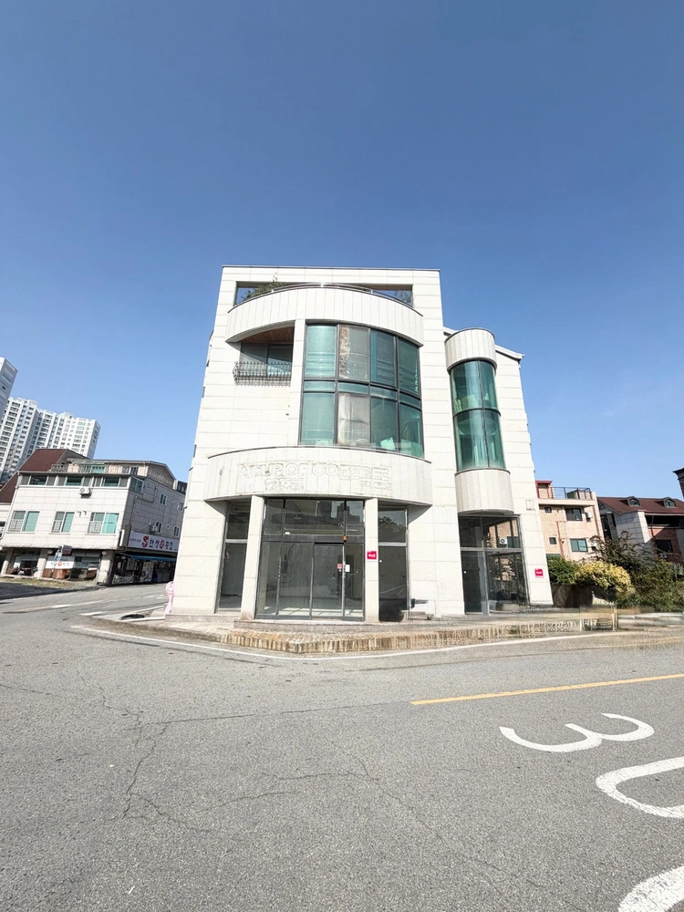 충청남도 천안시 서북구 불당동 상가 사진 1