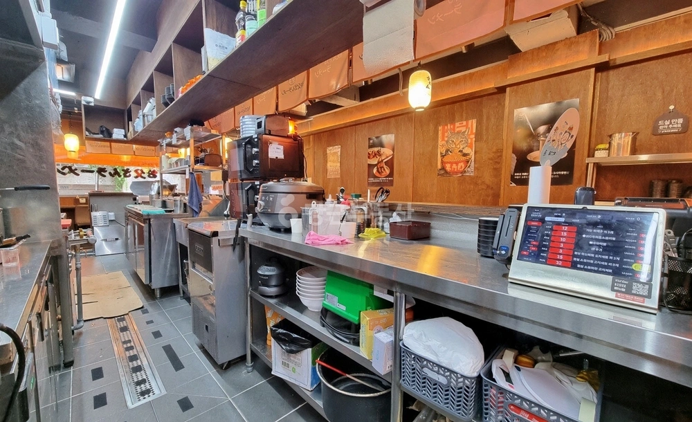 서울특별시 강남구 역삼동 상가 사진 1