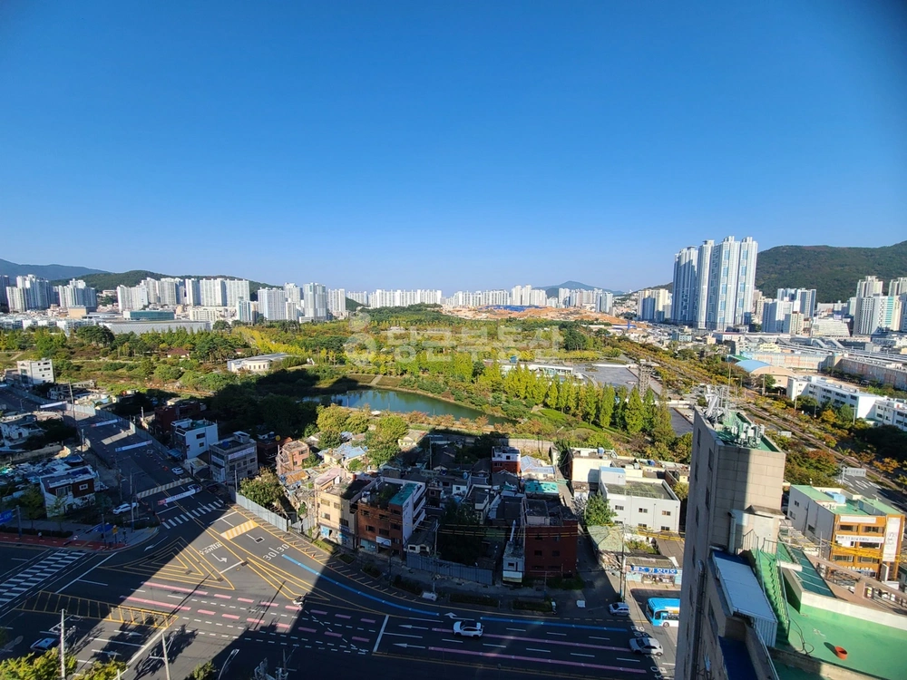 부산광역시 부산진구 부암동 아파트 사진 1