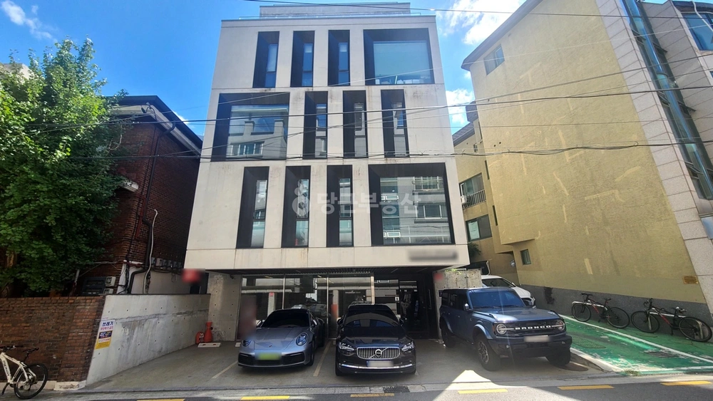 서울특별시 강남구 신사동 상가 사진 1