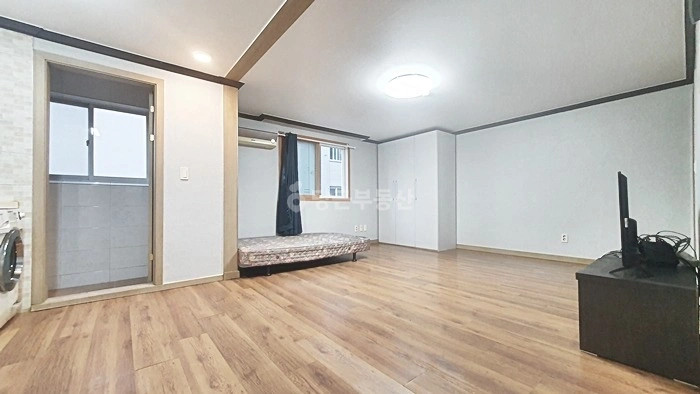 부산광역시 연제구 연산동 오피스텔 사진 1