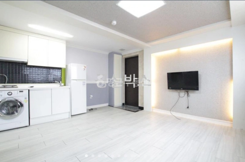 대전광역시 서구 탄방동 원룸 사진 1