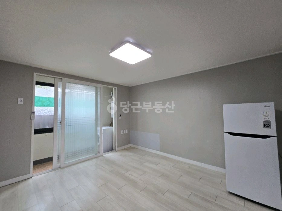 대전광역시 서구 용문동 원룸 사진 1