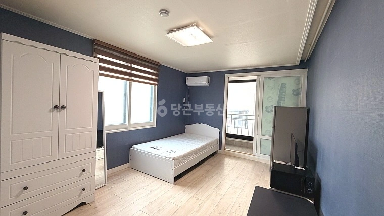 대전광역시 서구 월평동 원룸 사진 1