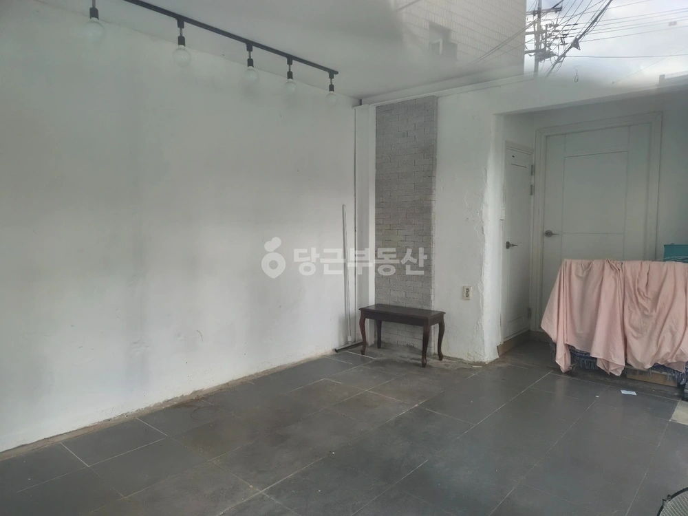 서울특별시 동대문구 회기동 상가 사진 1