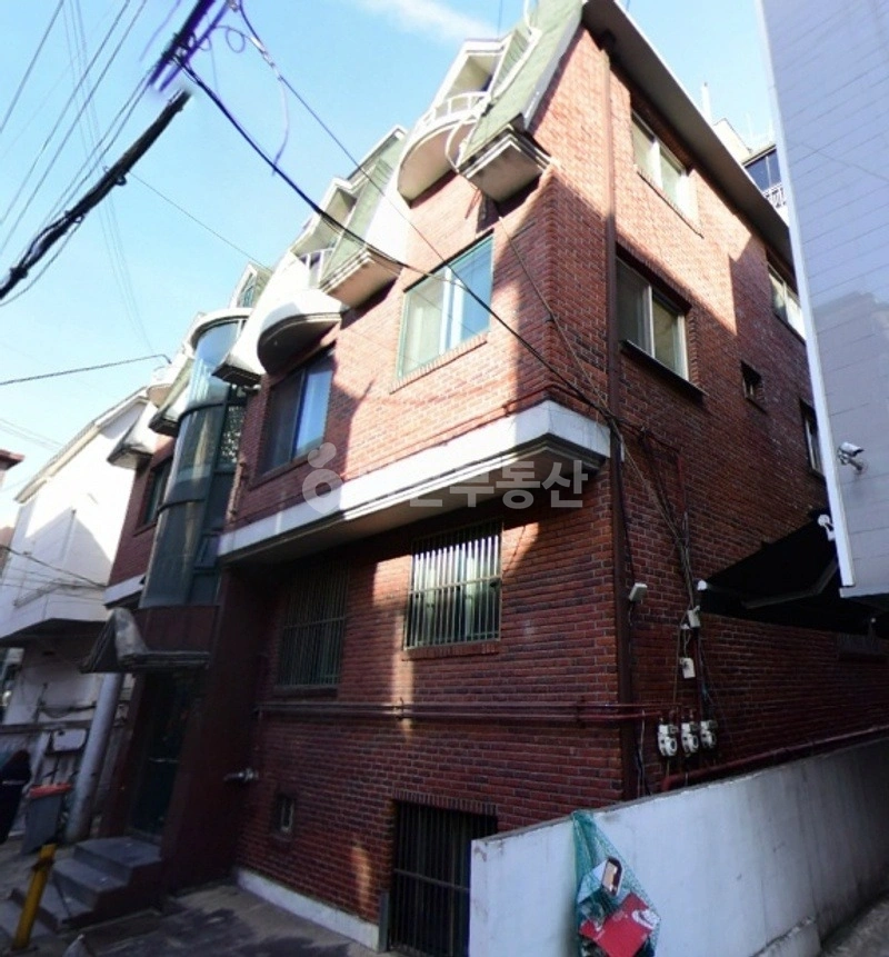 서울특별시 강남구 신사동 사무실 사진 1