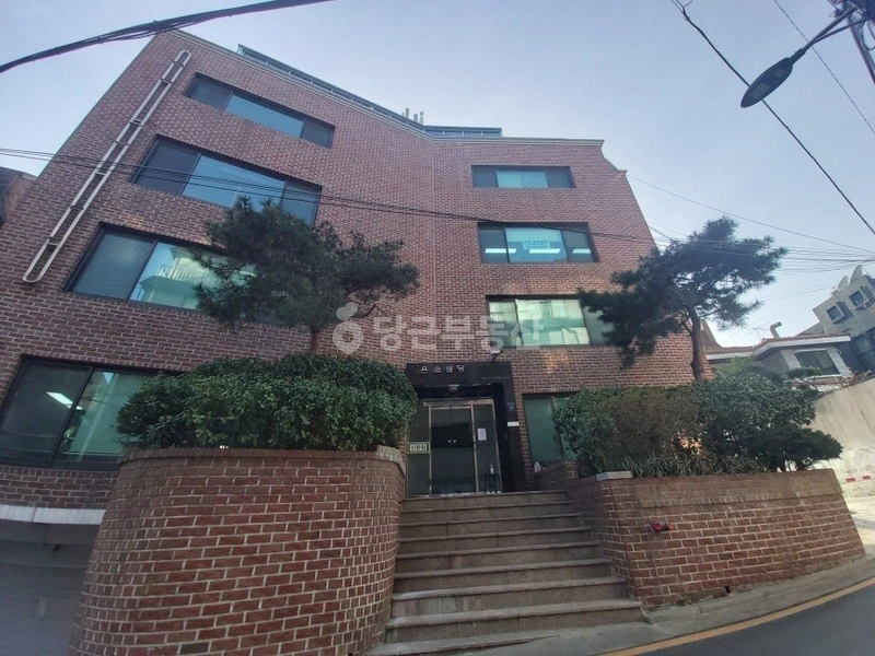 서울특별시 강남구 논현동 사무실 사진 1