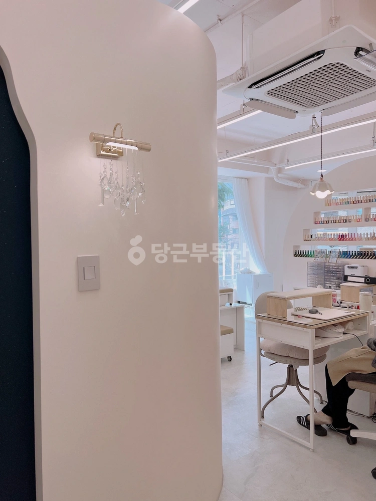 서울특별시 마포구 서교동 상가 사진 1