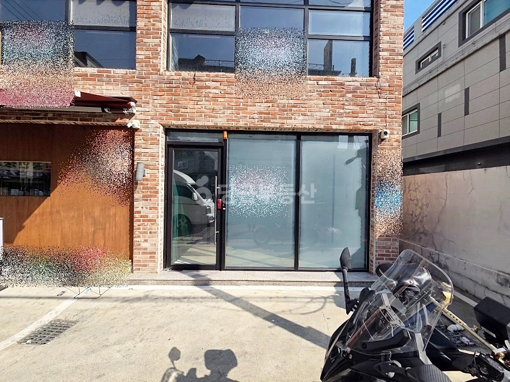 대구광역시 수성구 황금동 상가 사진 1