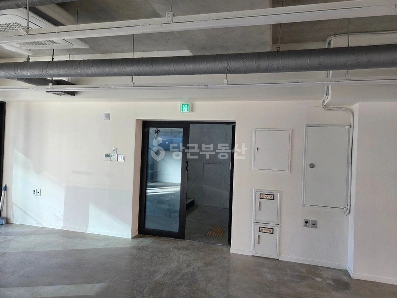 서울특별시 강남구 논현동 사무실 사진 1