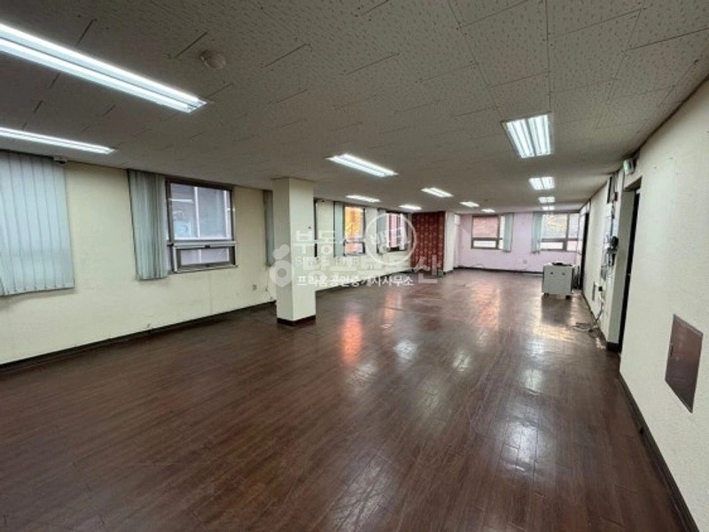 서울특별시 강남구 역삼동 사무실 사진 1