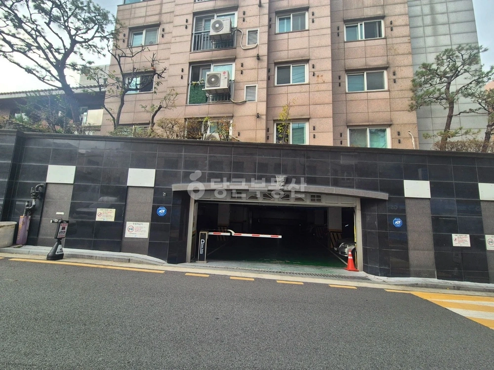 서울특별시 강남구 역삼동 아파트 사진 1