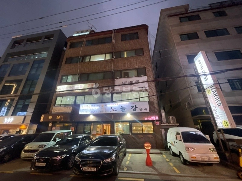 서울특별시 강남구 논현동 사무실 사진 1
