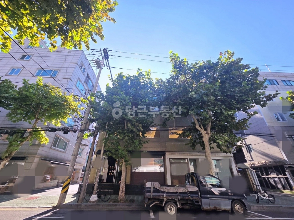 서울특별시 마포구 동교동 상가 사진 1
