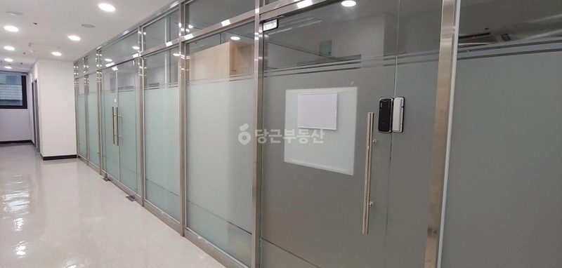 서울특별시 강남구 논현동 사무실 사진 1