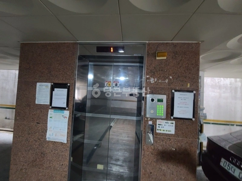 서울특별시 강남구 논현동 원룸 사진 1