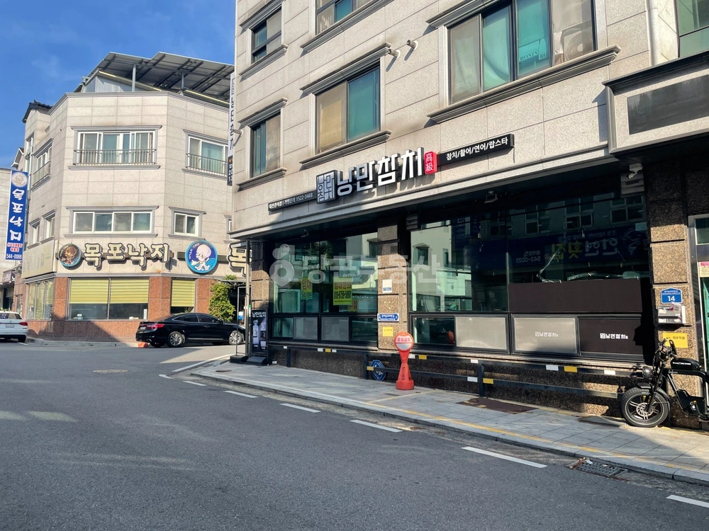 대전광역시 서구 관저동 상가 사진 1
