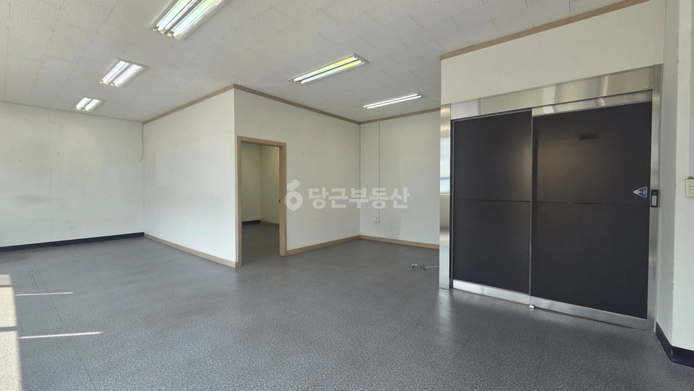 경기도 수원시 영통구 원천동 상가 사진 1
