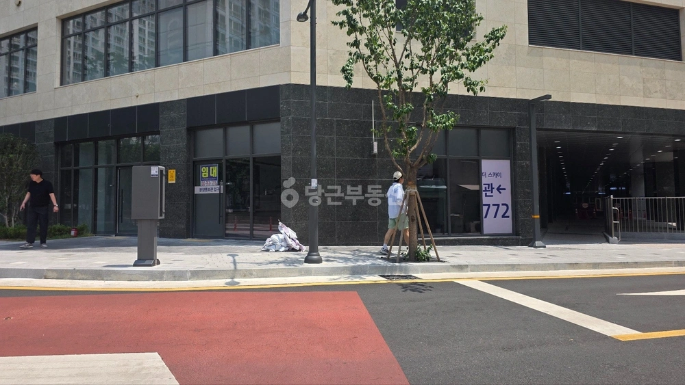 대구광역시 달서구 감삼동 상가 사진 1