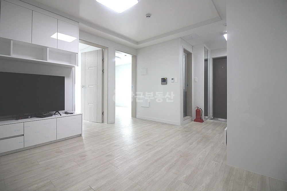 충청남도 천안시 서북구 성정동 빌라(투룸 이상) 사진 1