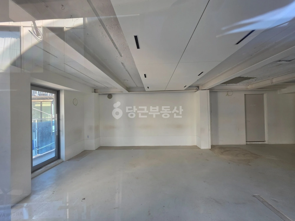 서울특별시 마포구 연남동 상가 사진 1