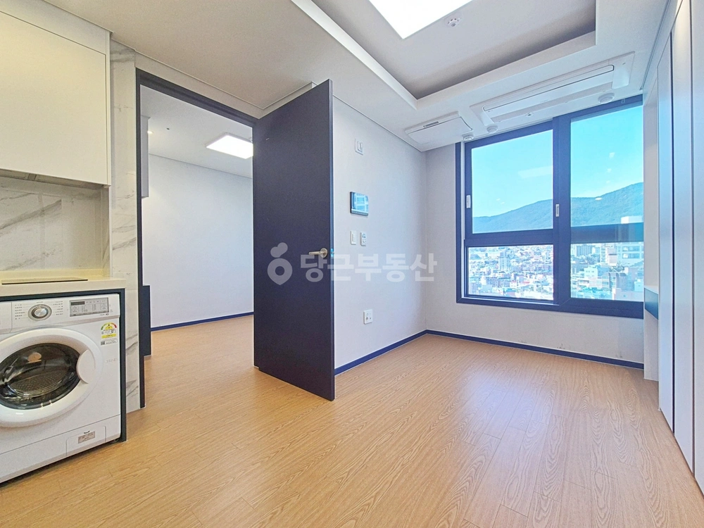 부산광역시 동구 좌천동 원룸 사진 1