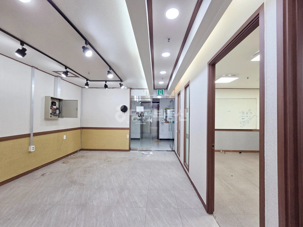 충청남도 천안시 서북구 쌍용동 상가 사진 1