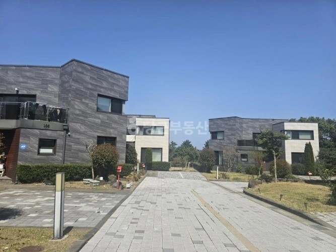 제주특별자치도 제주시 노형동 단독/전원주택 사진 1