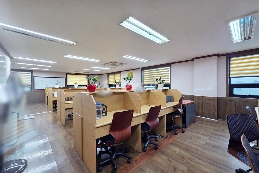 서울특별시 강남구 역삼동 사무실 사진 1