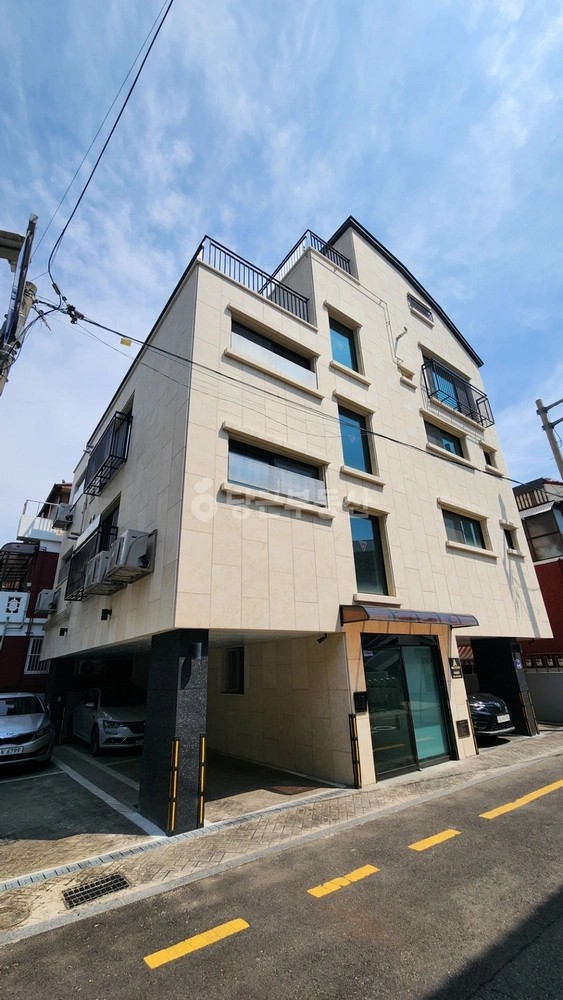 경기도 수원시 영통구 매탄동 상가 사진 1