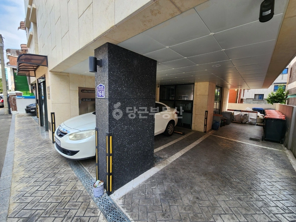경기도 수원시 영통구 매탄동 사무실 사진 1