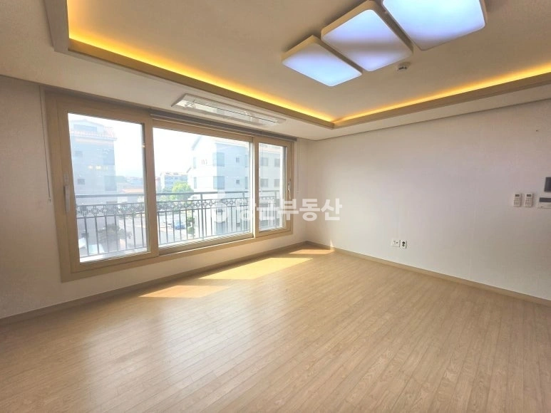 제주특별자치도 제주시 노형동 빌라(투룸 이상) 사진 1