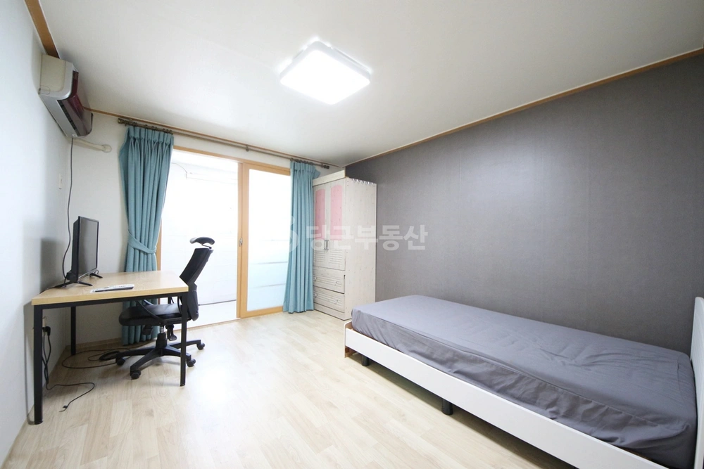 대전광역시 서구 갈마동 원룸 사진 1