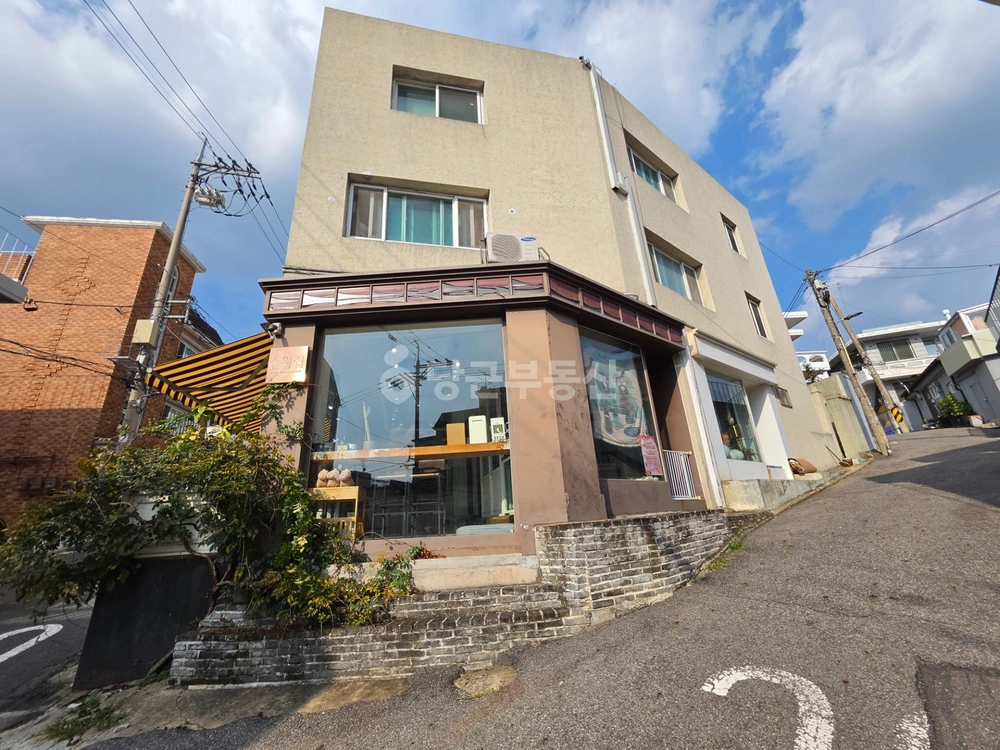 서울특별시 용산구 이태원동 상가 사진 1