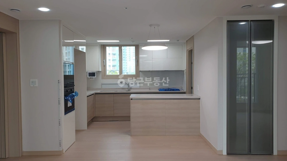 경기도 고양시 덕양구 향동동 아파트 사진 1