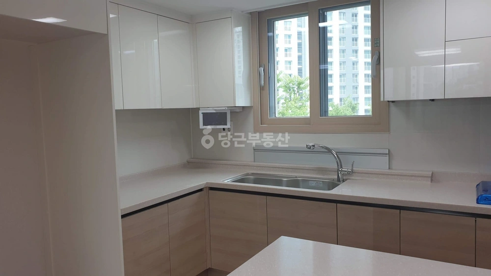 경기도 고양시 덕양구 향동동 아파트 사진 1