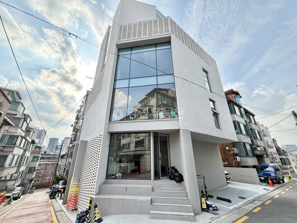 서울특별시 강남구 논현동 상가 사진 1