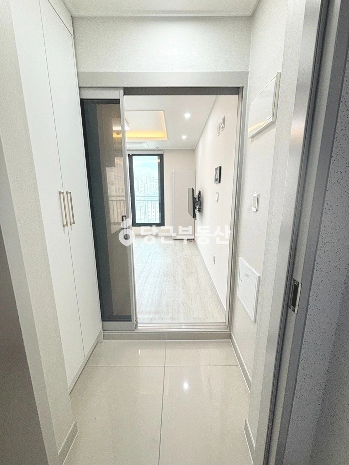 부산광역시 동래구 온천동 오피스텔 사진 1