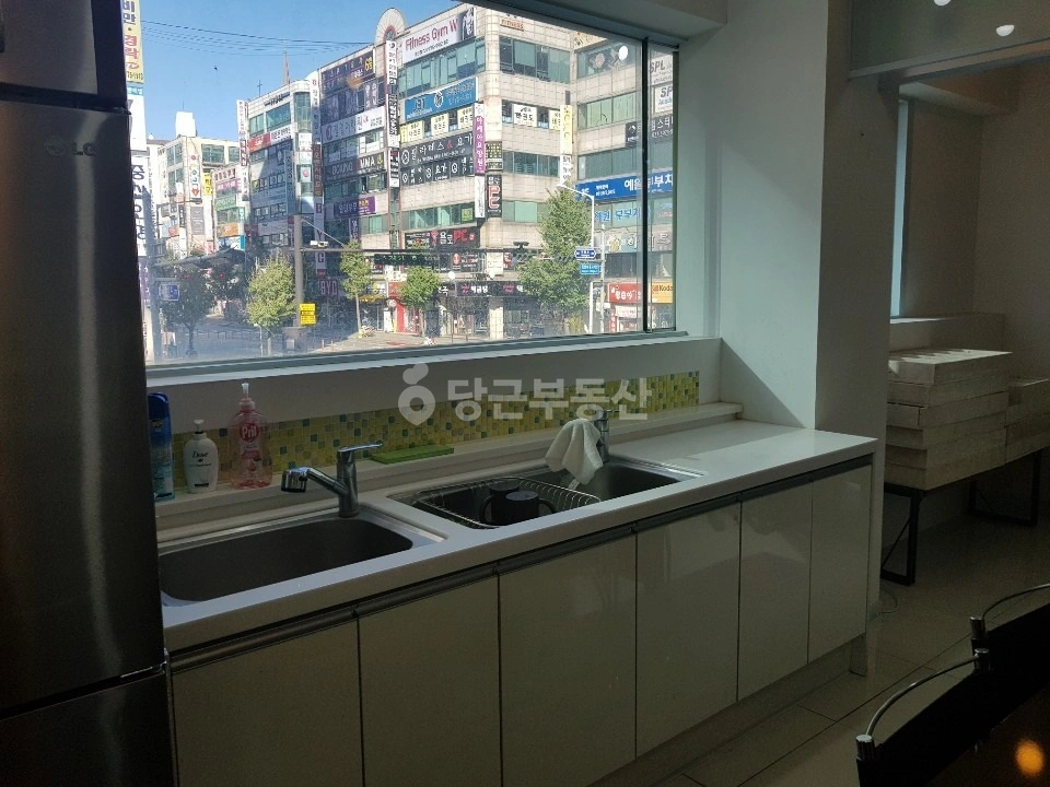 경기도 고양시 일산동구 중산동 상가 사진 1