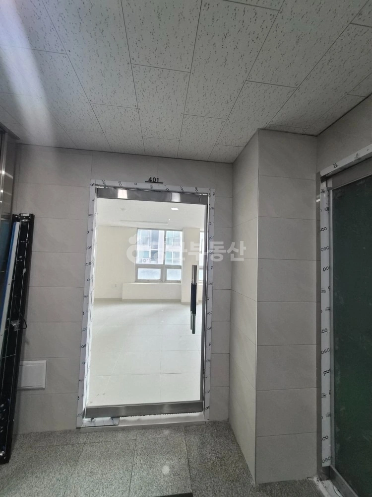대전광역시 유성구 지족동 상가 사진 1
