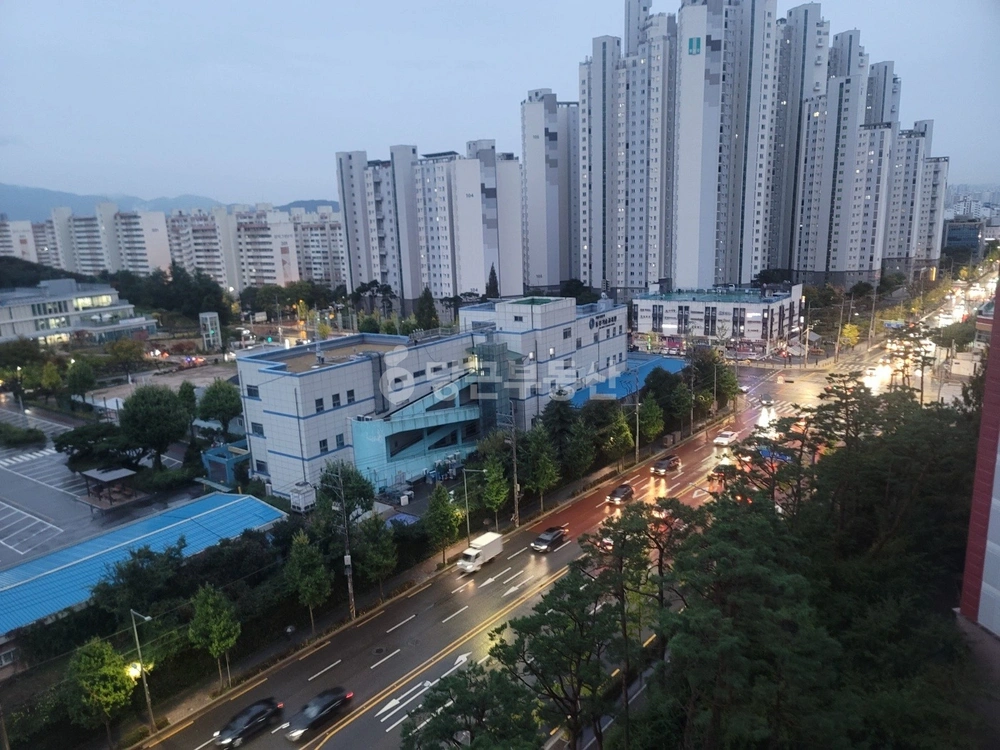 서울특별시 강동구 암사동 아파트 사진 1