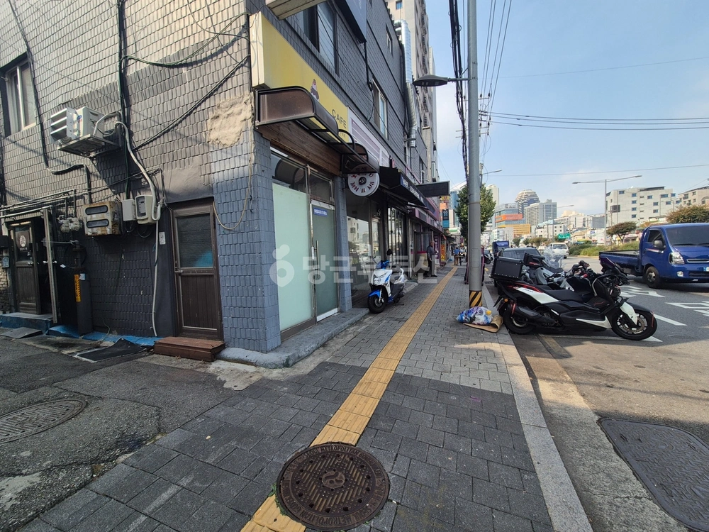 서울특별시 관악구 신림동 상가 사진 1