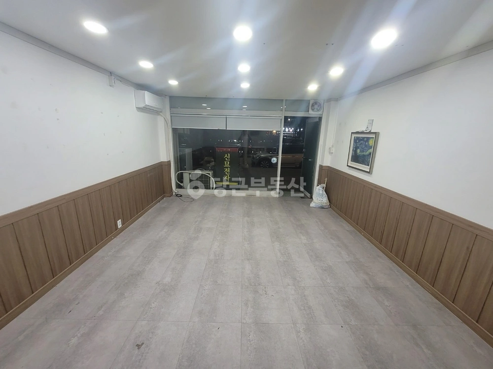 경기도 고양시 일산동구 백석동 상가 사진 1