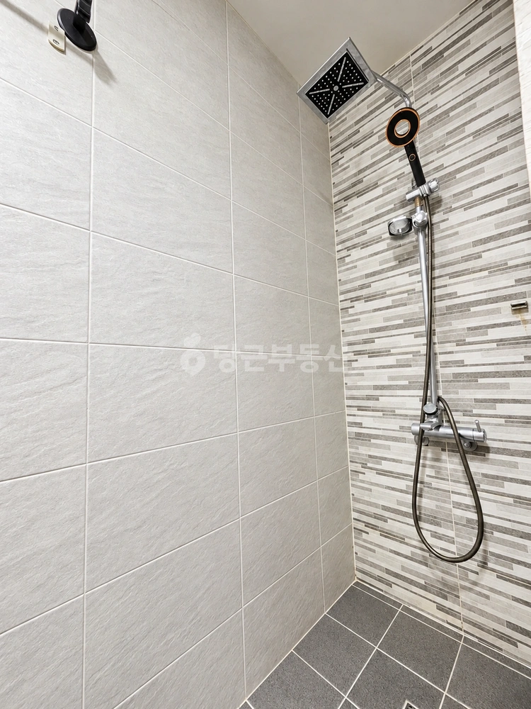 경기도 수원시 팔달구 인계동 원룸 사진 1