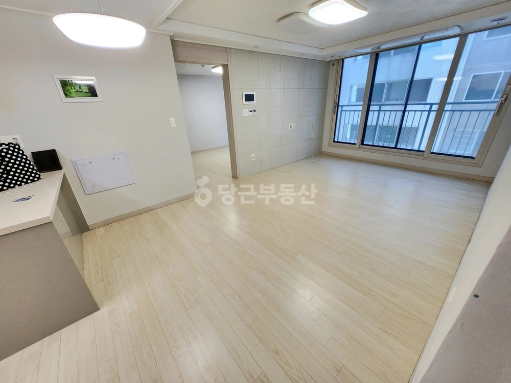 부산광역시 부산진구 연지동 아파트 사진 1