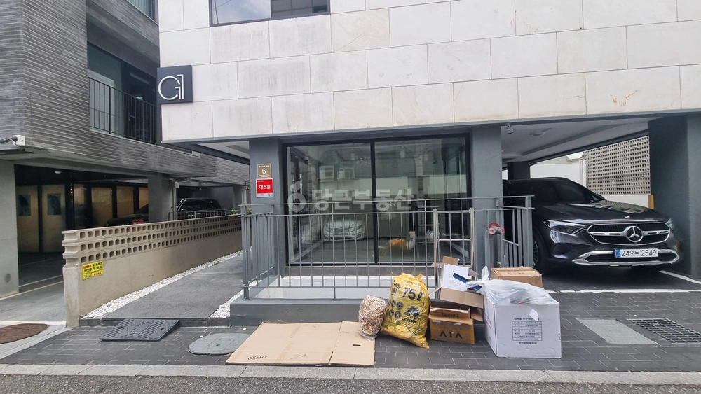 서울특별시 강남구 역삼동 사무실 사진 1