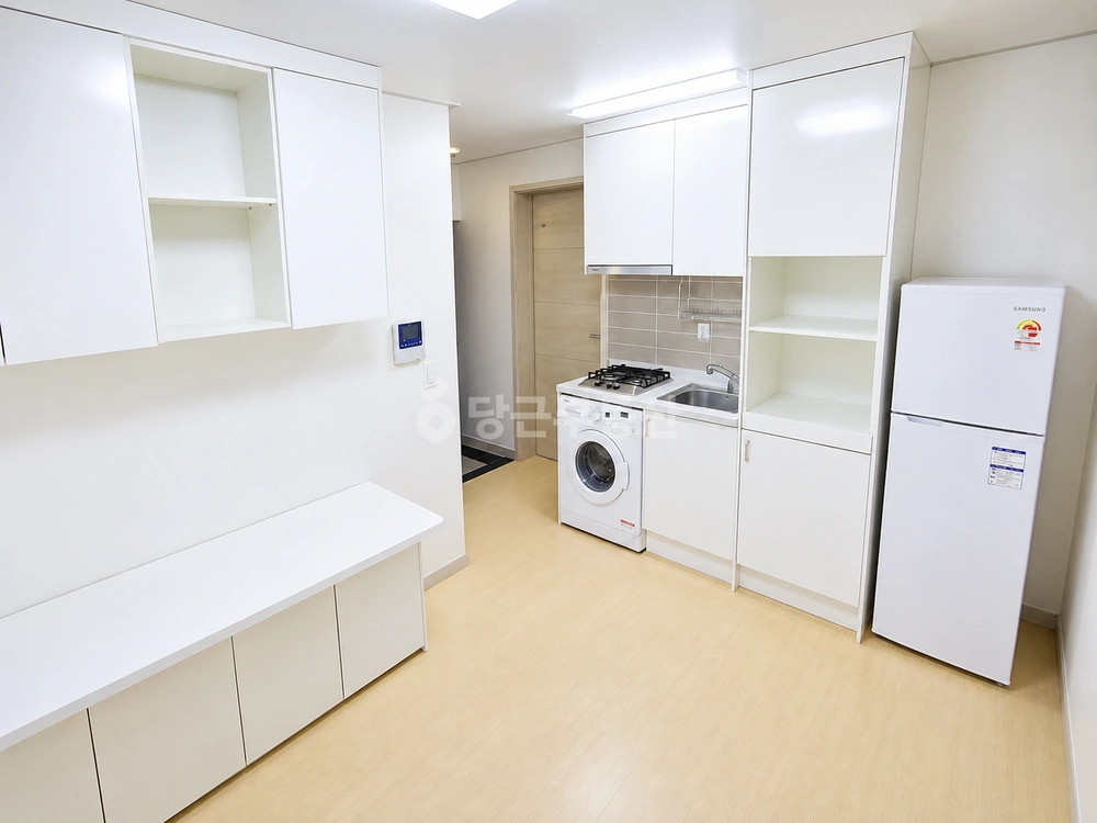 서울특별시 강남구 역삼동 원룸 사진 1